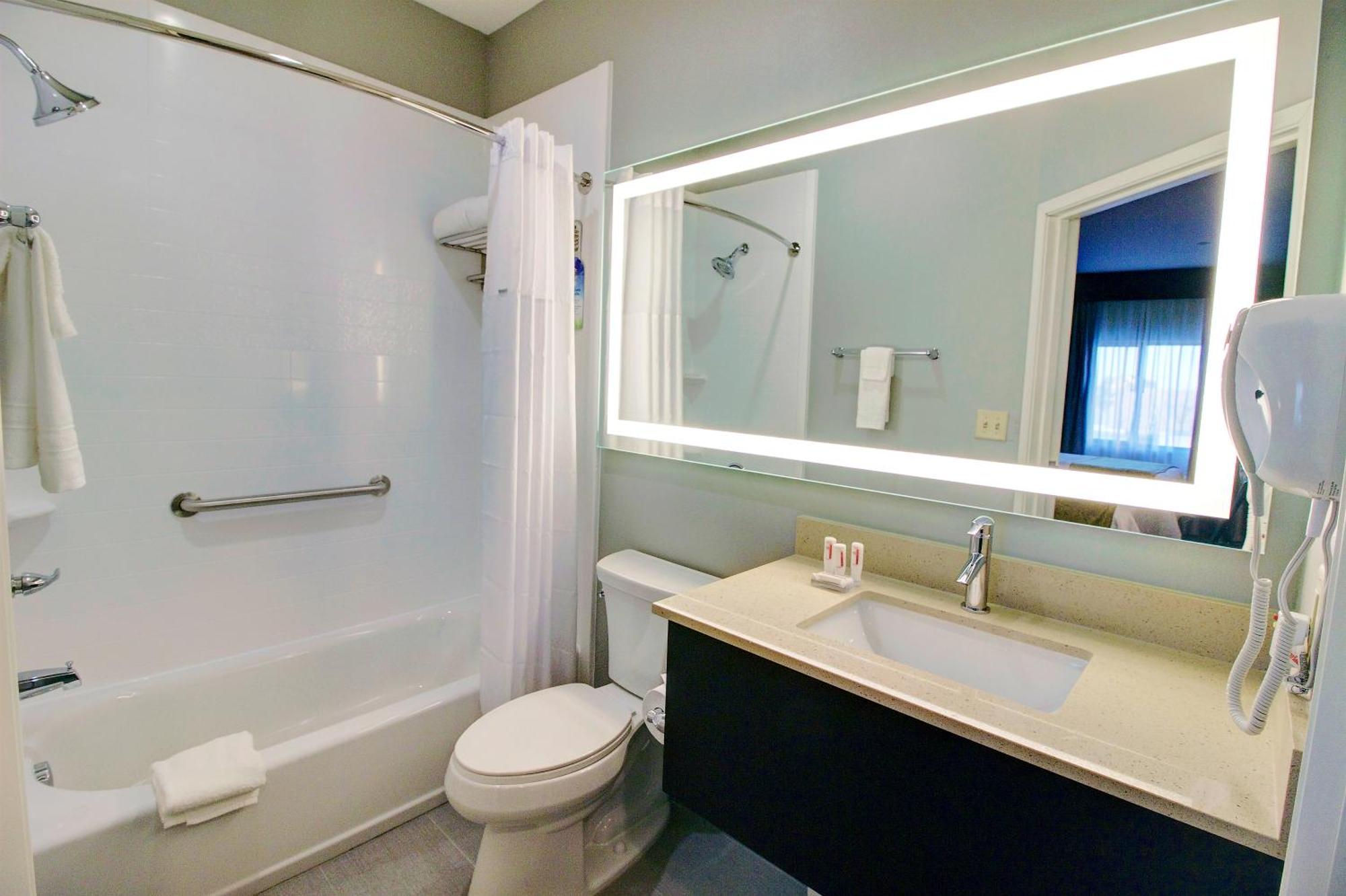 Days Inn & Suites By Wyndham Port Arthur Ngoại thất bức ảnh