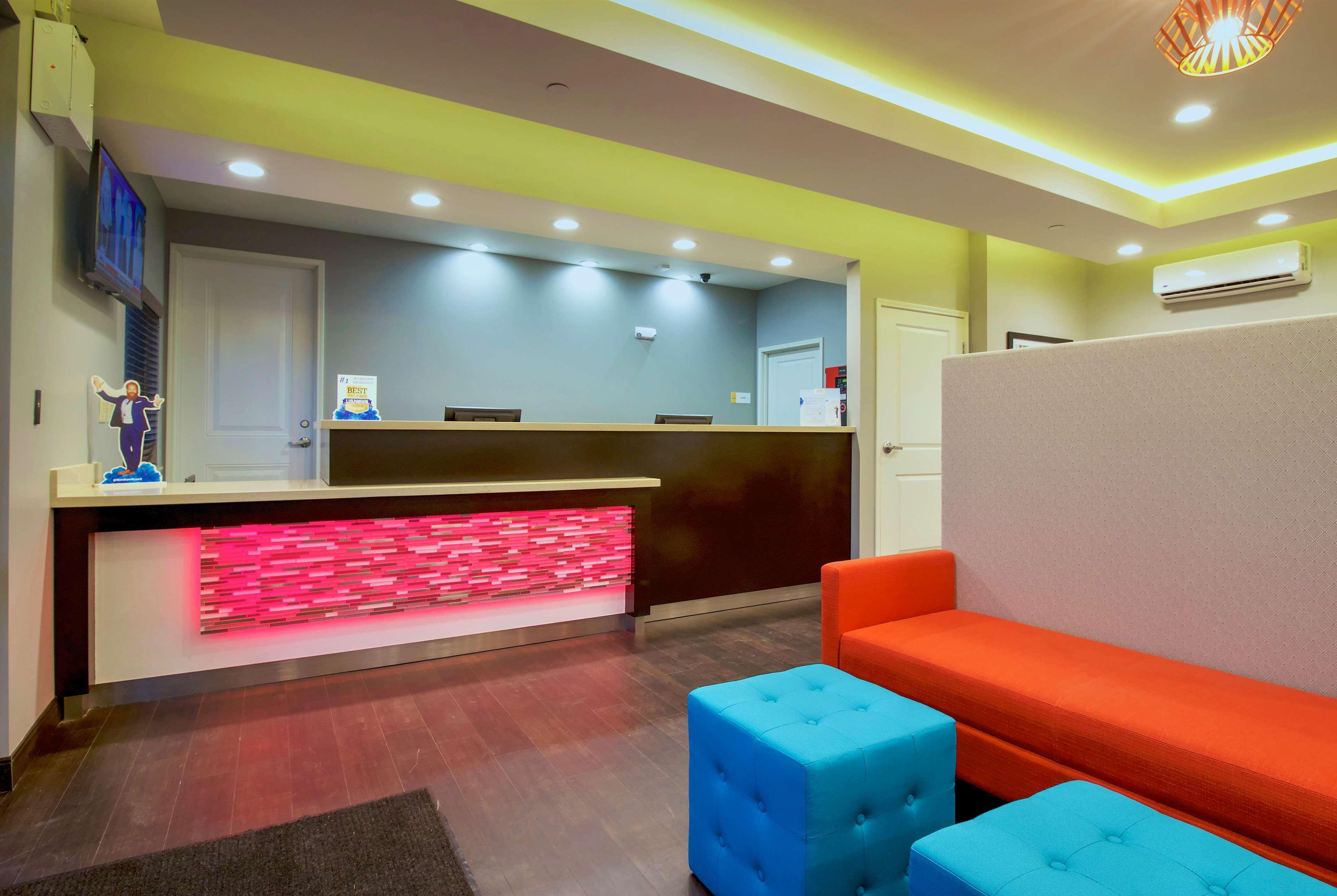 Days Inn & Suites By Wyndham Port Arthur Ngoại thất bức ảnh